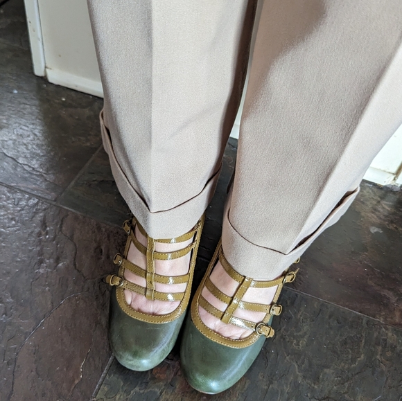 vintage style SEYCHELLES olive green heels 9 - Picture 4 of 12